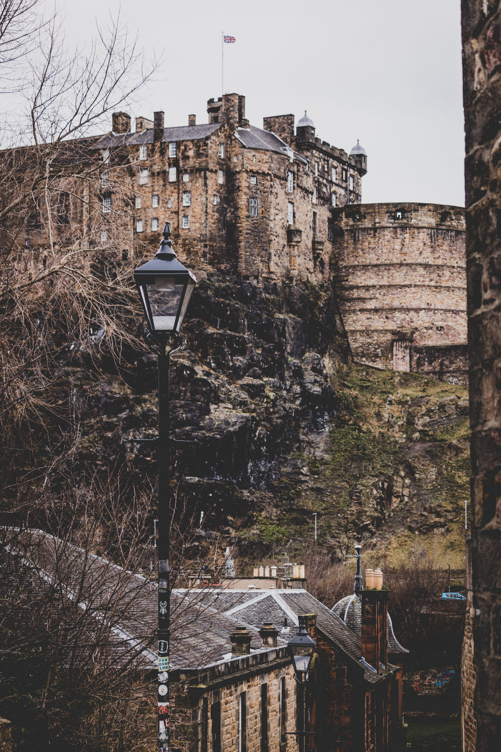 Edinburgh Castle from the Vennel Stairs